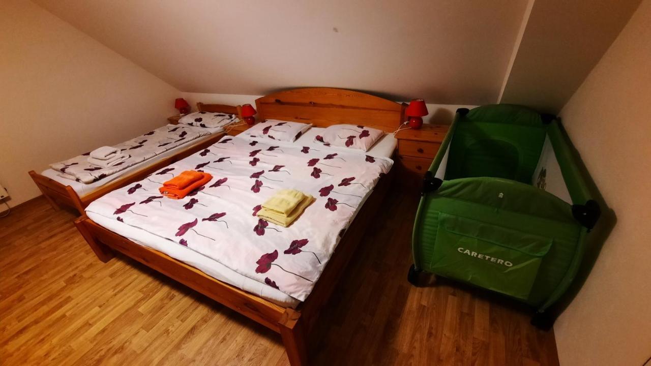 Podkroví v Jihočeském Statku Nemejice Exterior foto